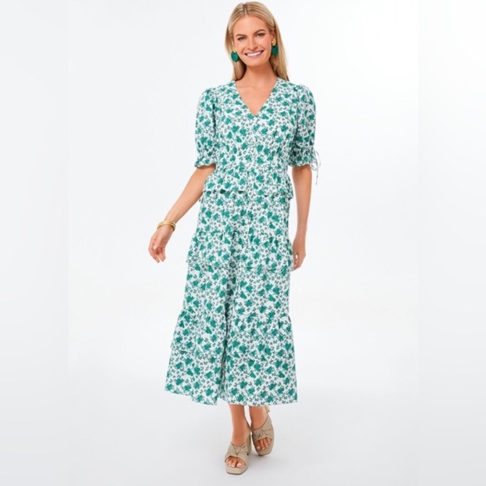 Hyacinth House Green Floral Irenea Midi Dress